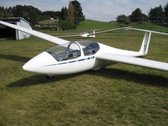 Alexander Schleicher ASK21 Glider, ZK-GTG (Credit: Taupo Gliding Club)