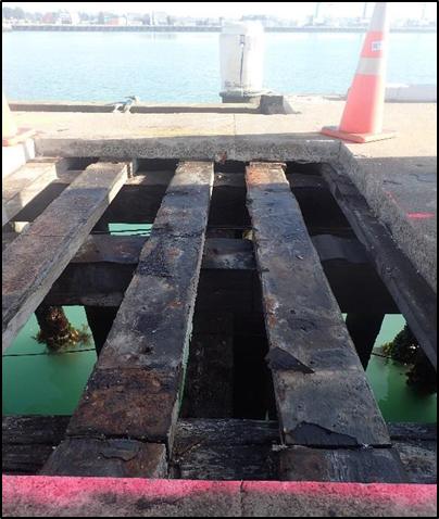 Number One Wharf – ‘hit and miss’ decking under concrete