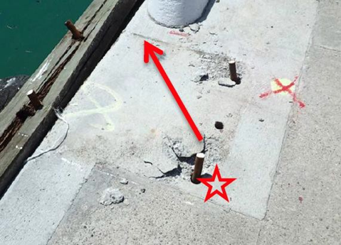 Bollard 26 after the failure, showing the direction of mooring lines to the ship