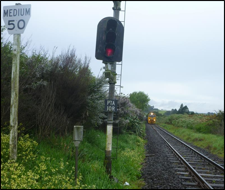 Signal 10R at ‘Stop’