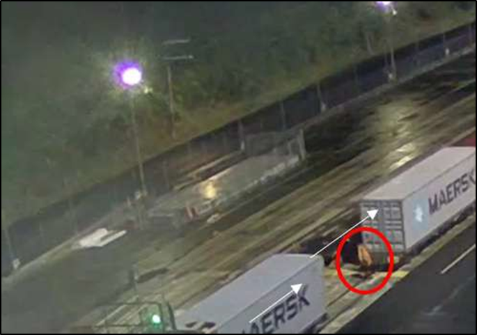 CCTV&nbsp;showing&nbsp;rail&nbsp;staff&nbsp;in&nbsp;a&nbsp;dangerous&nbsp;position
