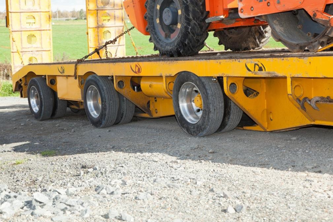 The trailer underframe in contact with the road surface (photograph provided by New Zealand Police)