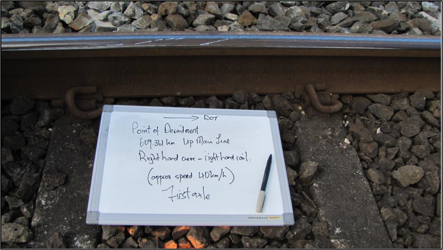 Railhead markings from the derailed wagon