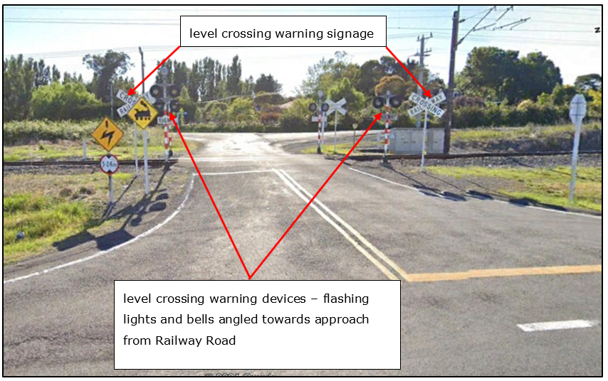 Clevely Line level crossing from Railway Road