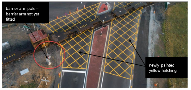 Painted&nbsp;hatching&nbsp;at&nbsp;the&nbsp;crossing