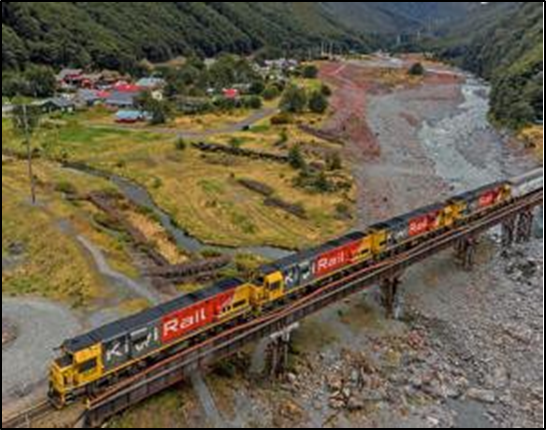 Four locomotives attached to the TranzAlpine