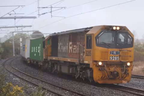 The incident locomotive, DL-9285. File photo (c) nzrailphotos.co.nz